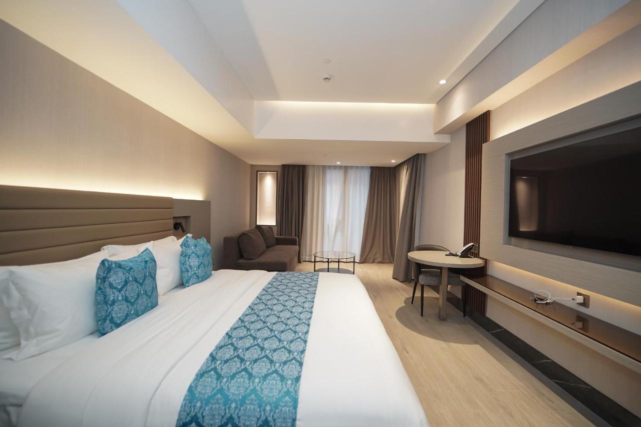 Bayprime Hotel Paranaque City Eksteriør billede